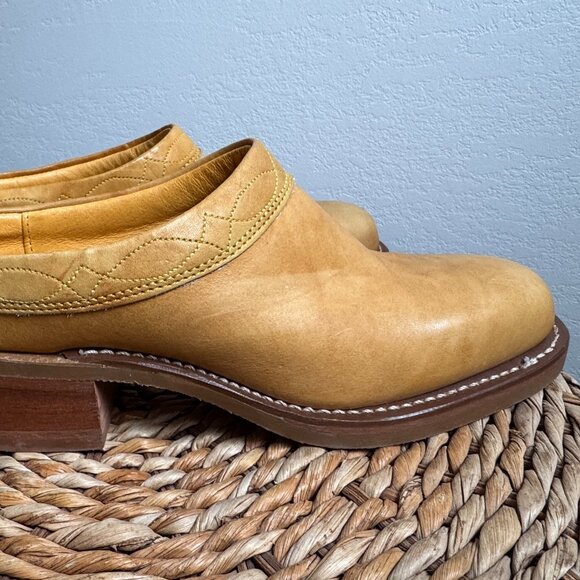 NEW-Frye Campus Western Mule Slides Banana Yellow Women's 8.5M - Picture 3 of 12